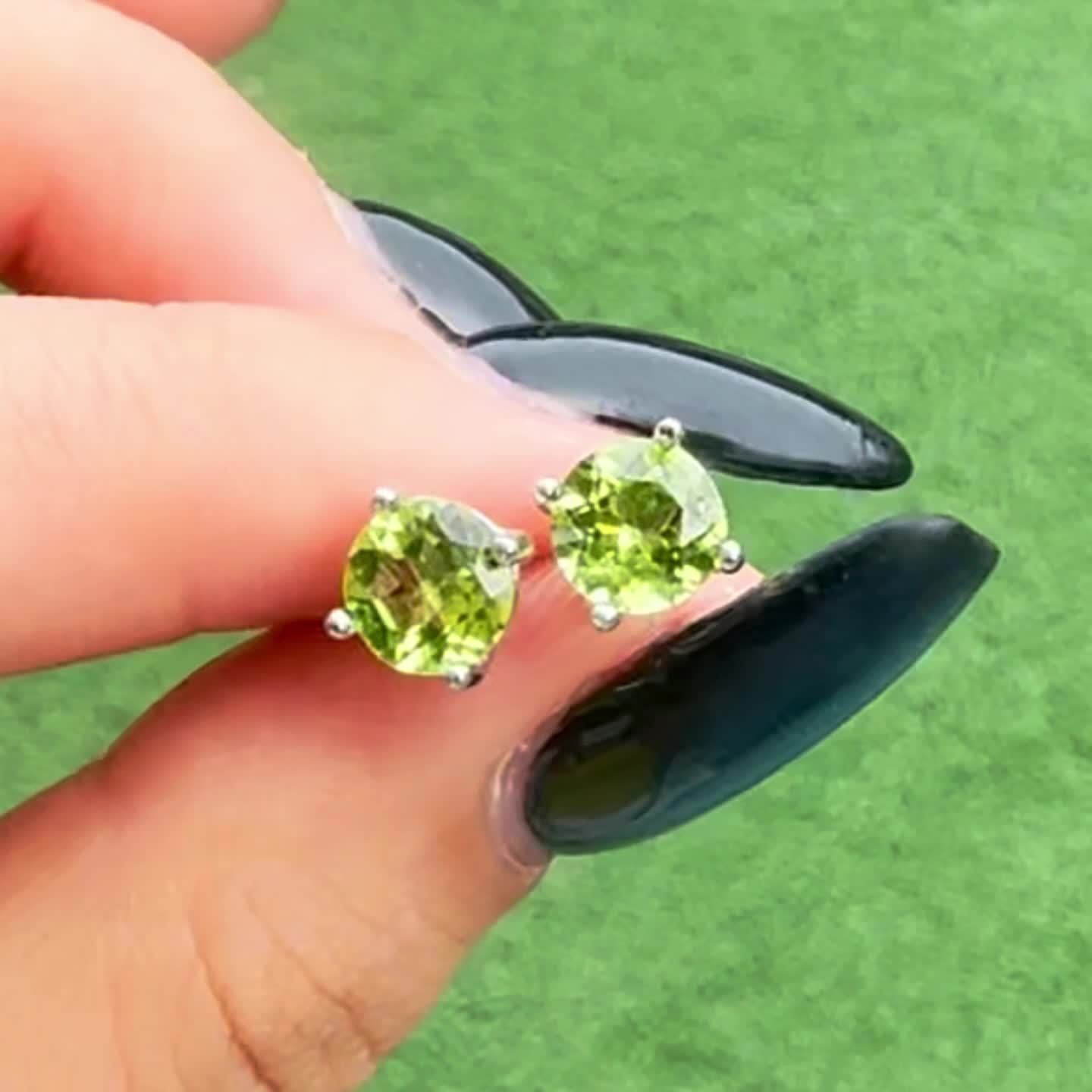 Gorgeous Natural Peridot S925 Silver Earrings