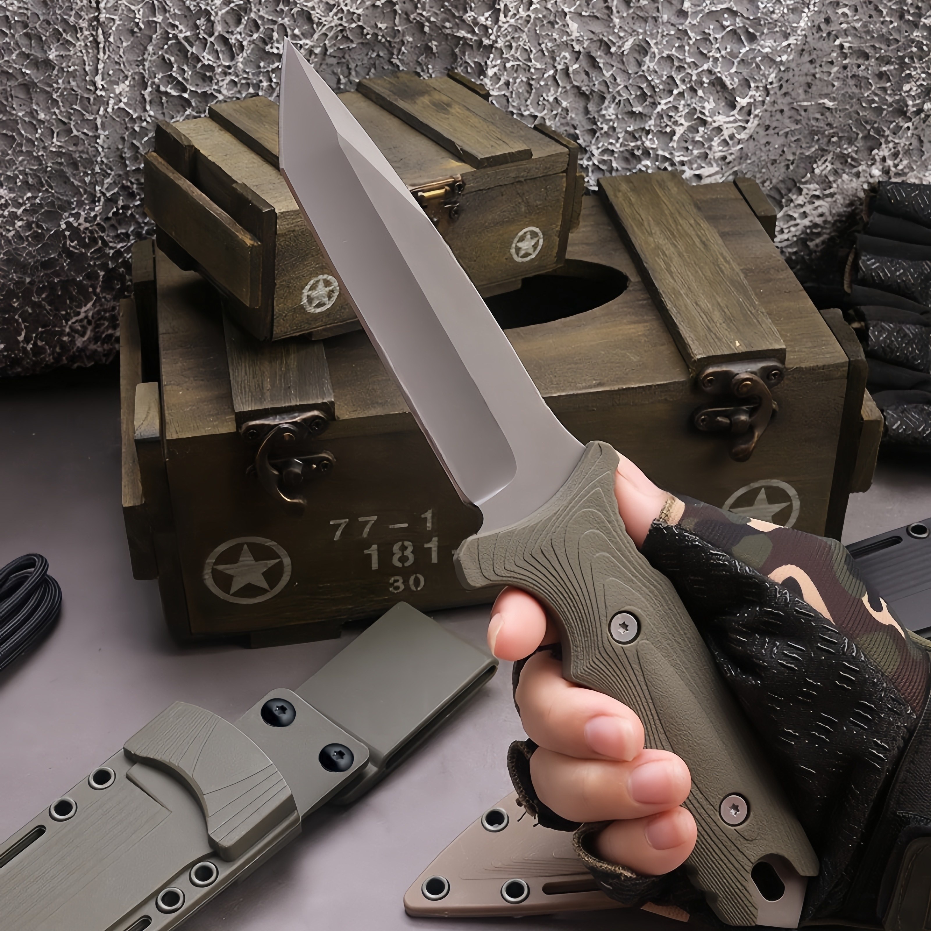 https://img.kwcdn.com/product/edc-straight-knife/d69d2f15w98k18-1289a604/Fancyalgo/VirtualModelMatting/3c848d65791e6f4777e38d534b8e05a7.jpg