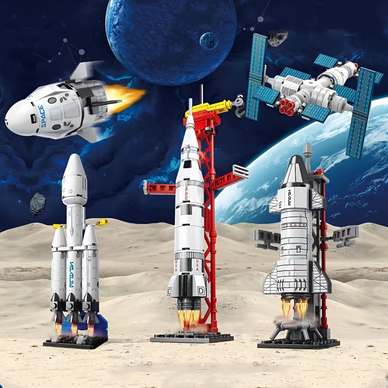 Lehoo Castle Solar Space Robot Toys, Space Station Space Shuttle Building  Kit