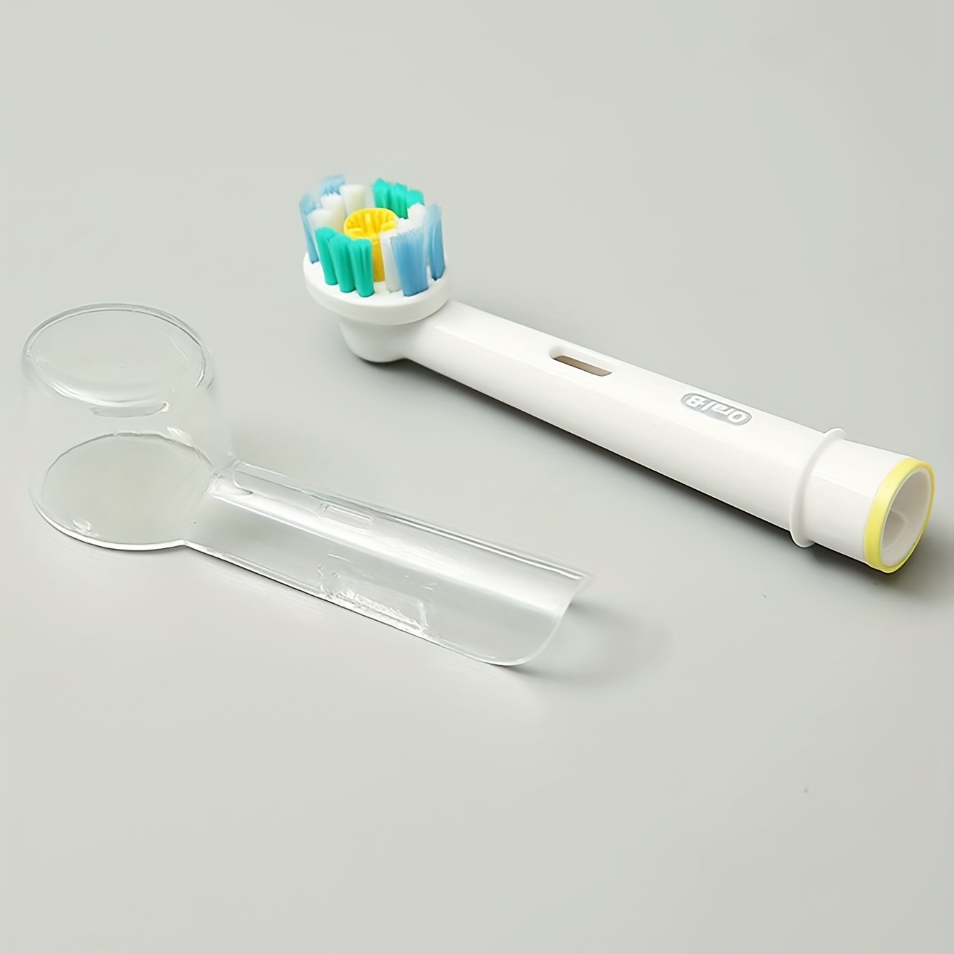 Acquista Copri testine riutilizzabili per spazzolini Oral B per mantenere  la spazzolatura e la conservazione pulite, più sane