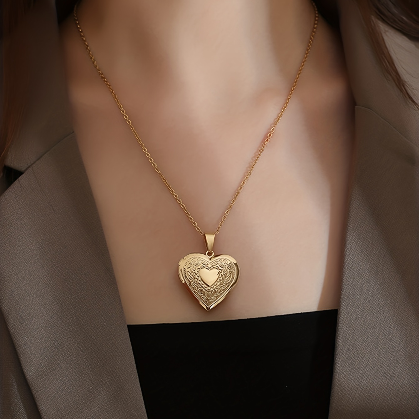 Gold chain deals heart design