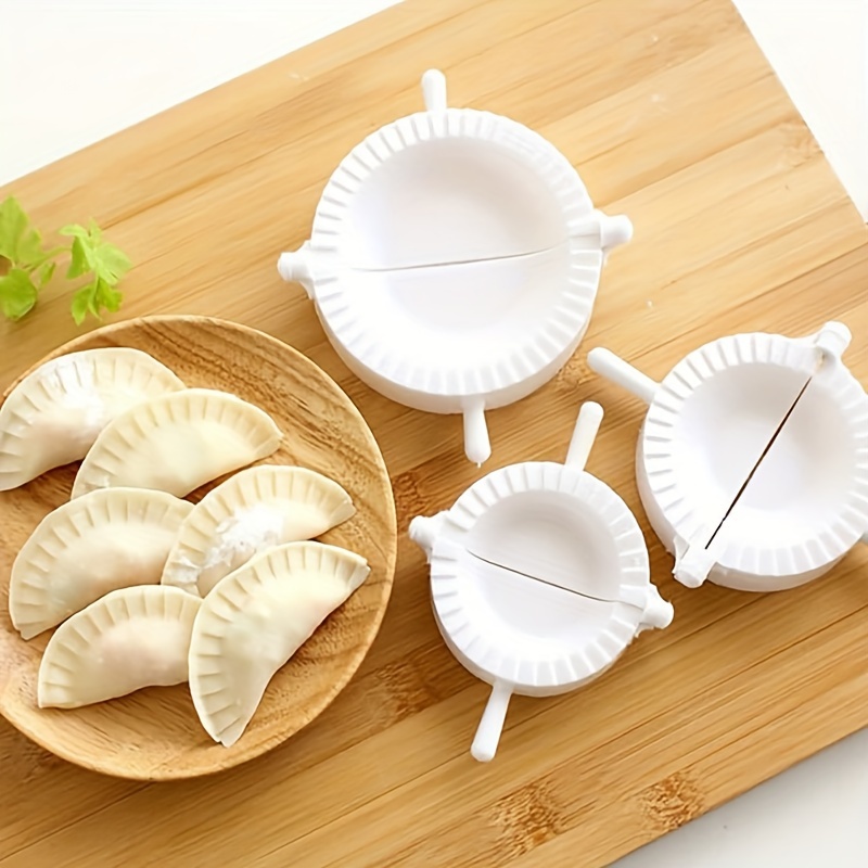 Manual 2-in-1 Dumpling Maker and Dough Molder Kit for Ravioli