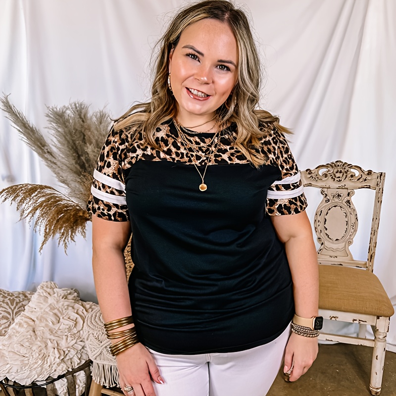 Plus Size Casual T-shirt, Women's Plus Colorblock Glitter Leopard Print