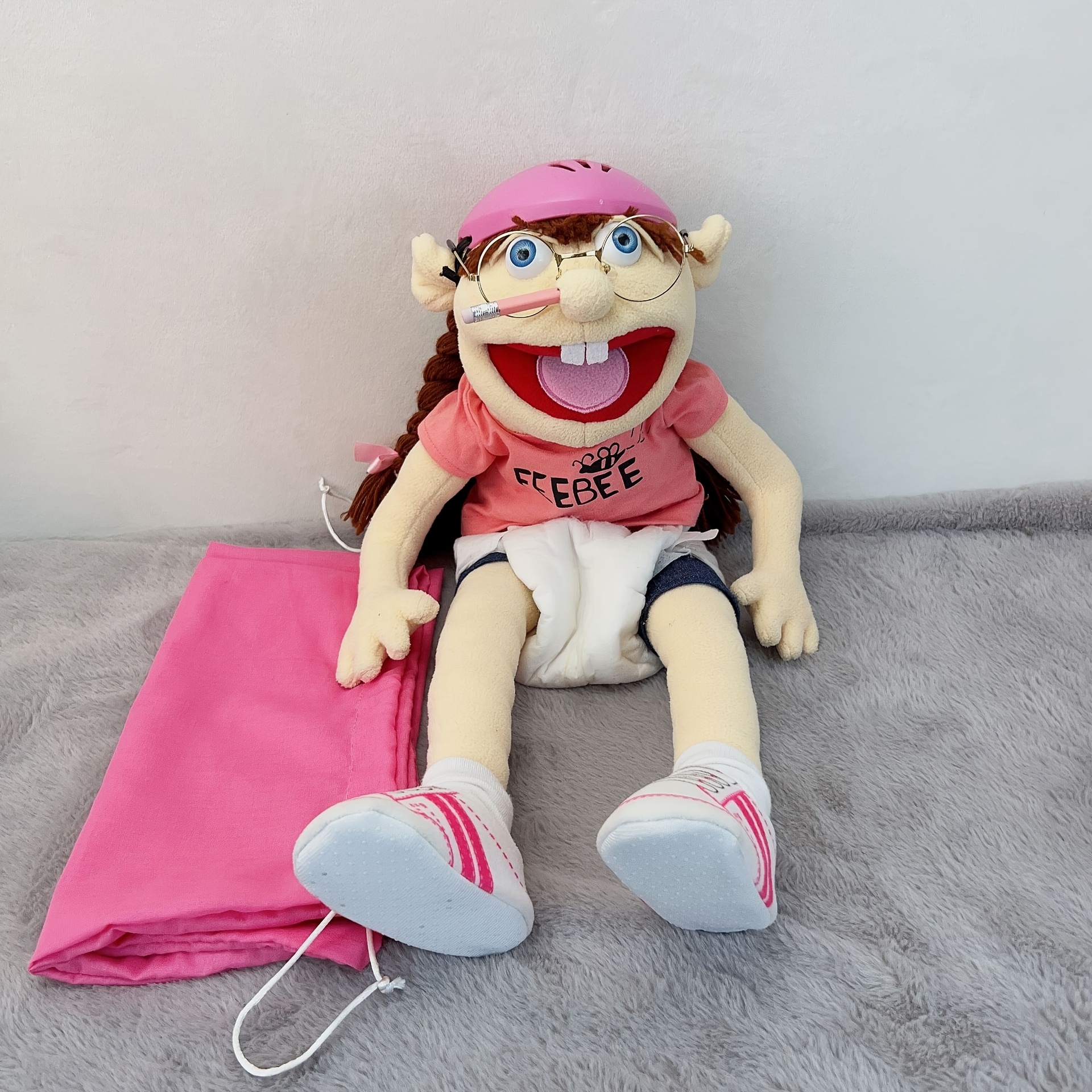JEFFY PLUSH  17 Inches Hand Puppet Prank Puppet with Working