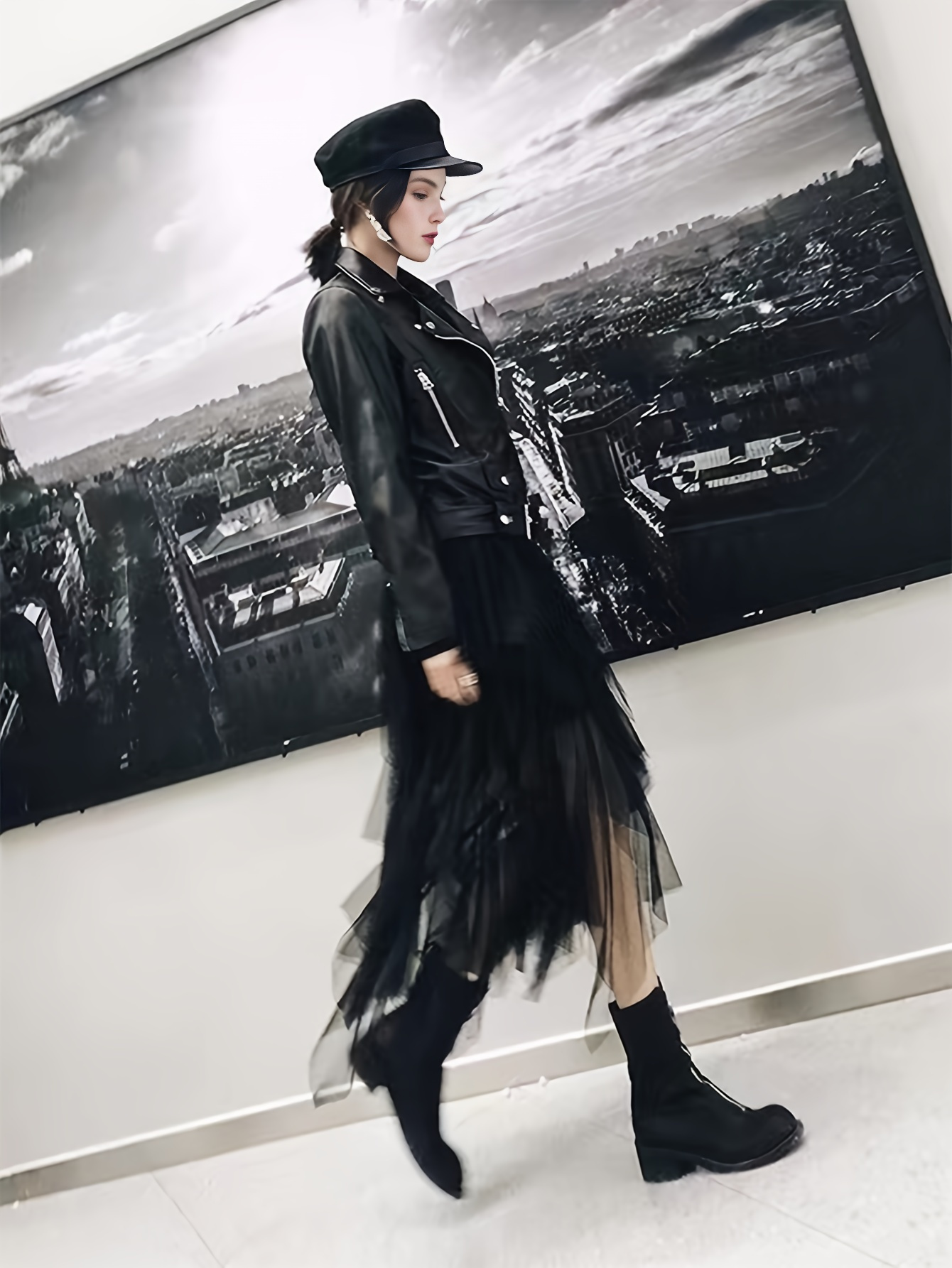 ★chemehc★BOW UNBALANCED SKIRT_LIGHT (BLACK)★韓国送料込 Comme des Garçons Bow Skirt - Black | Garmentory