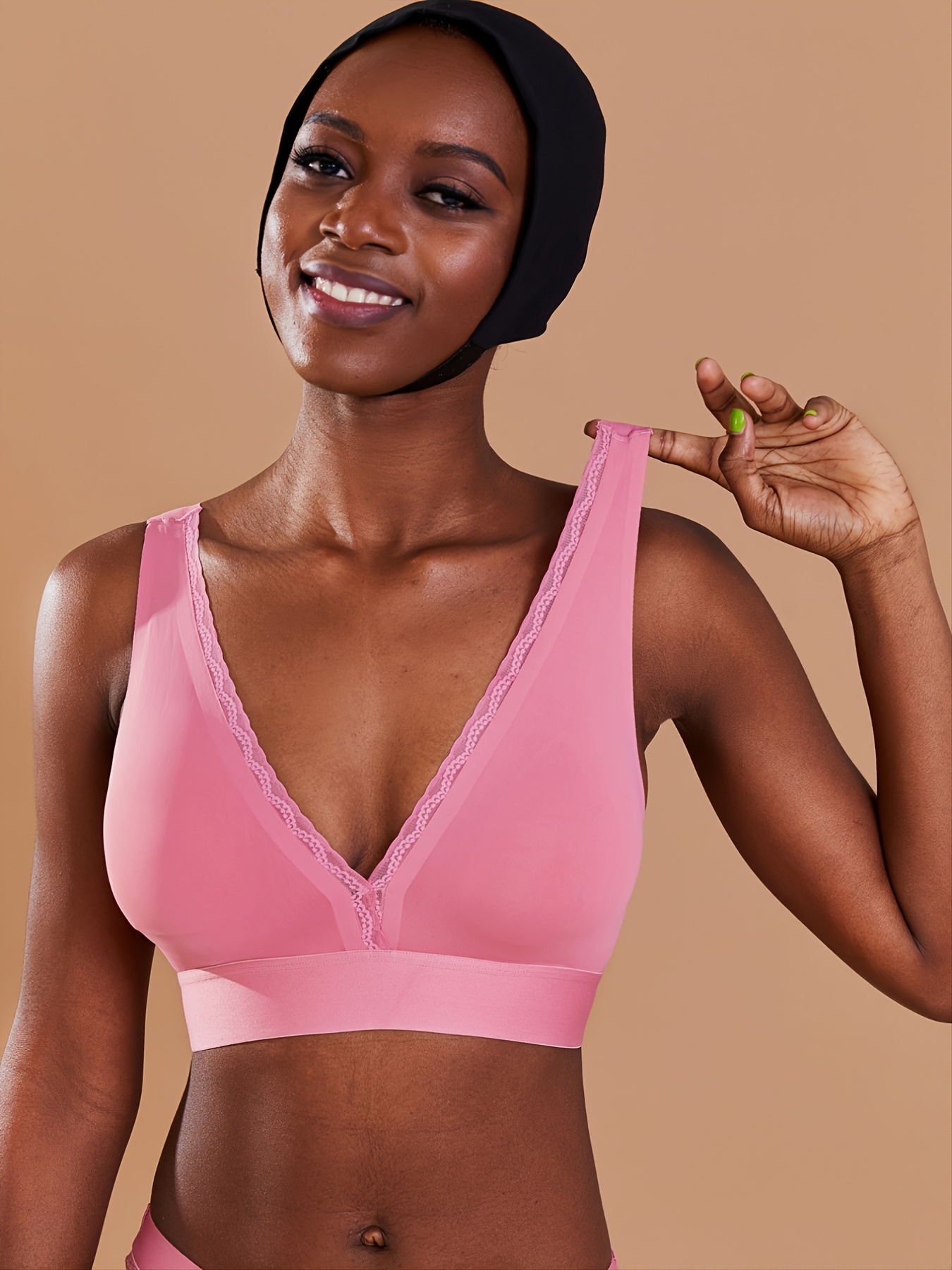 Blue 55 Women's Bralette Wireless Padded Bra Top Sexy Everyday Basic Deep  V-Neck, Wine, Small : : Clothing, Shoes & Accessories