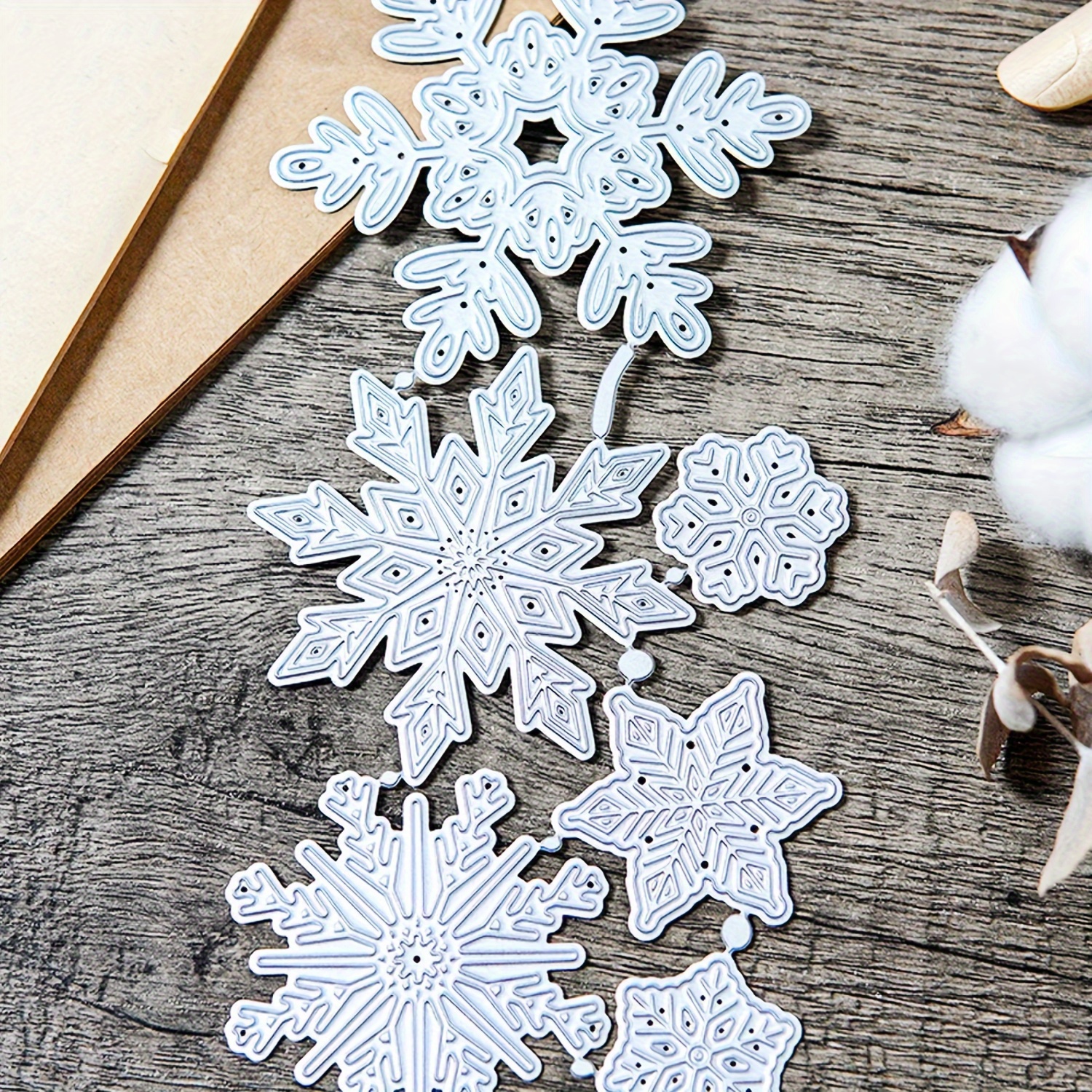 

Exquisite Winter Snowflakes Metal Cutting Dies For Card Making Paper, Embossing Die Cuts Sets, Diy Photo Album, Crafts New Templates Stencils