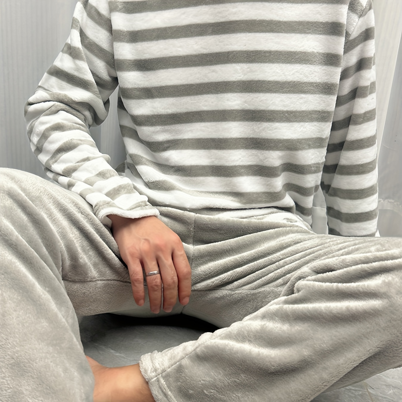 

Soft And Comfortable Teenage Striped Warm Sleepwear Set Autumn And Winter Long Sleeve Long Pants Body Shaping Asian Size Men's Casual Set Winter Sleepwear 2pcs Set