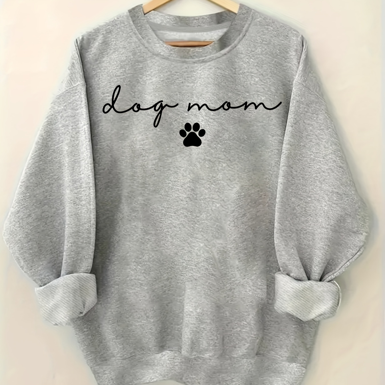 

Women's Casual Long Sleeve Sweatshirt, "dog Mom" Lettering With Paw Print, Regular Fit, Polyester, Round Neck, Fashion Pullover