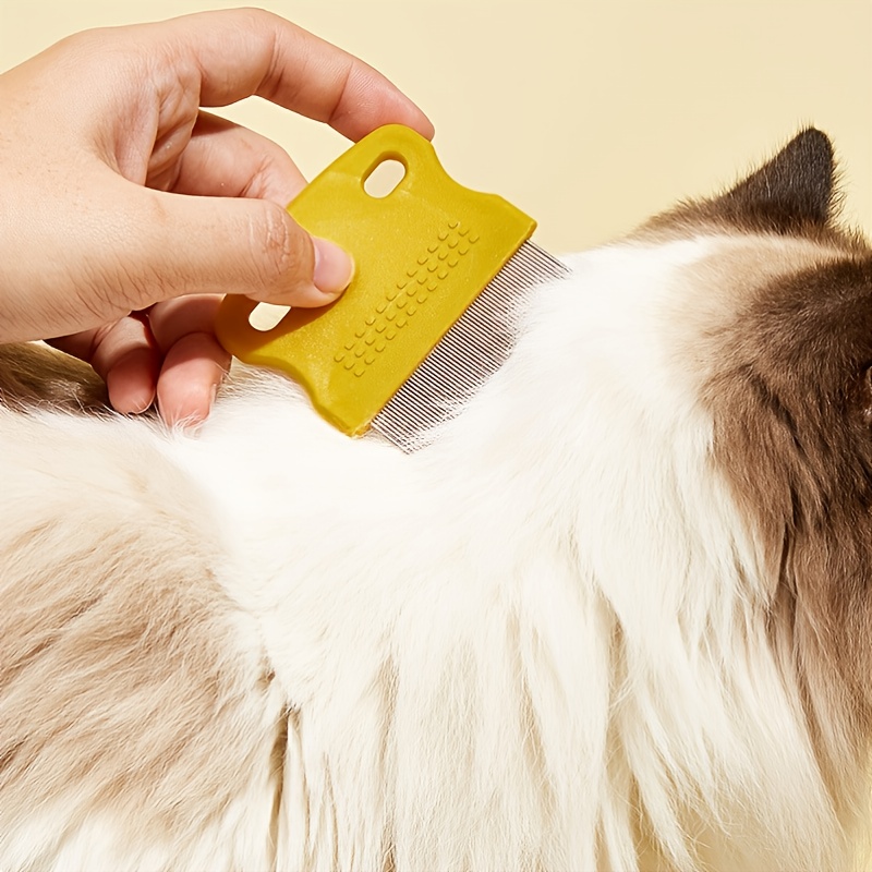 Fine tooth clearance comb for dogs