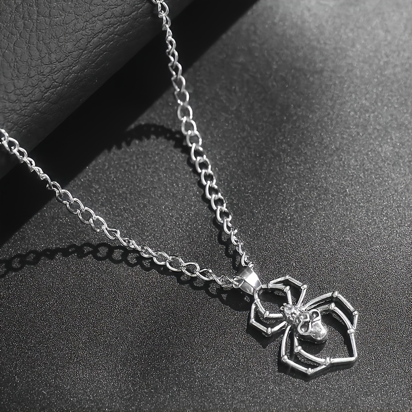 Vintage Spider Skull Pendant Necklace