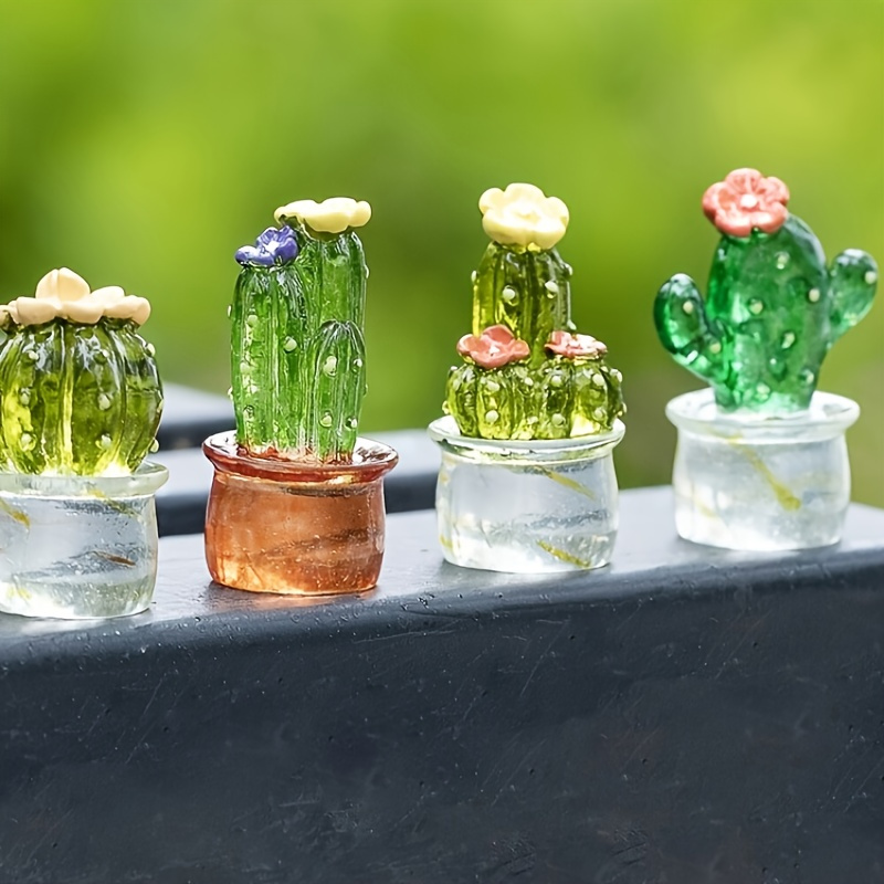 

4pcs Mini Resin Cactus Set, Decor, No Maintenance Needed, Ideal For Wedding & Cartoon Themed , Figurines For