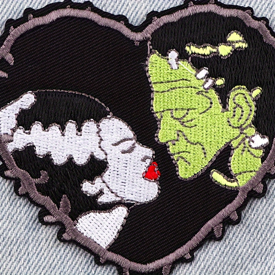 

1pc Patch Horror Movie Embroidered Patches On Clothes Punk Embroidery Sew Patch Iron On Patches For Clothing Ironing Stickers