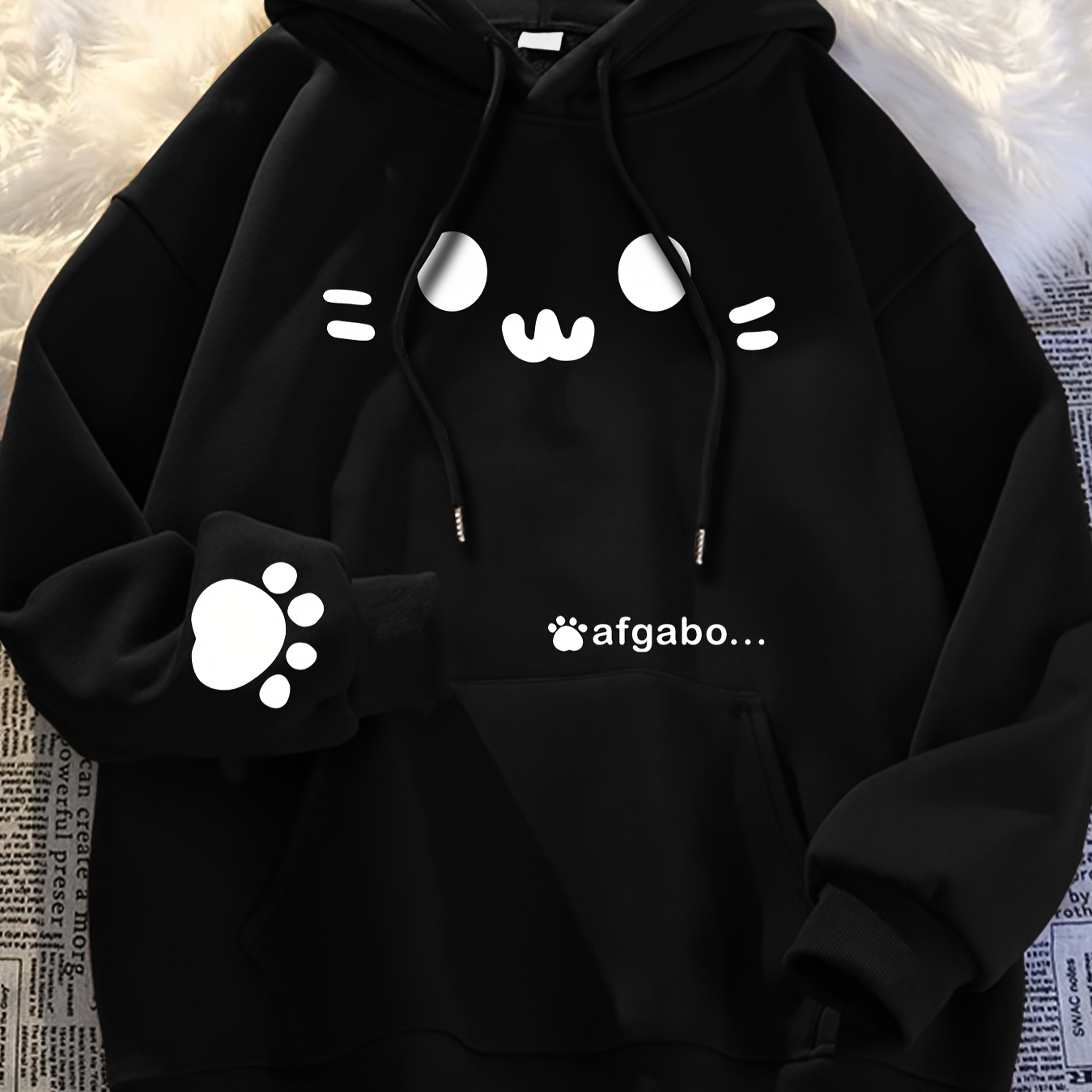 

Cozy Cat Face Graphic Hoodie - Casual Black Pullover With , Soft Polyester Knit, Machine Washable, Fall/winter