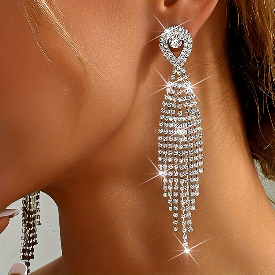 

2pcs Women's Silvery High-end Tassel Blingbling Shiny Fashion Drop Earrings