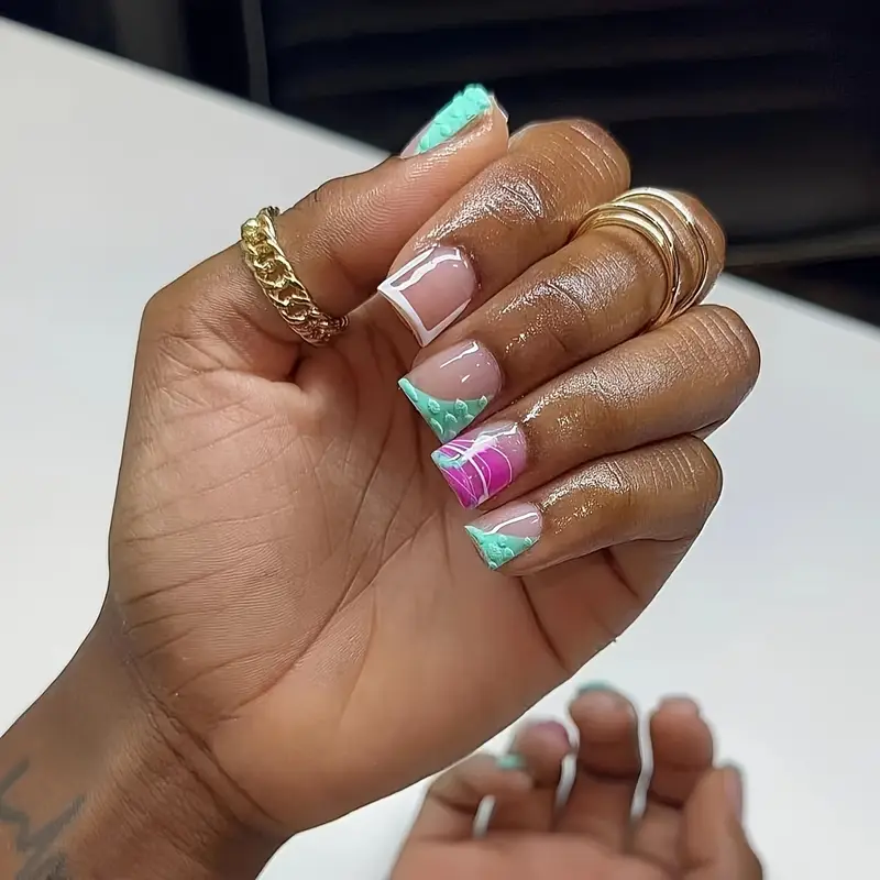 spring acrylic nails short