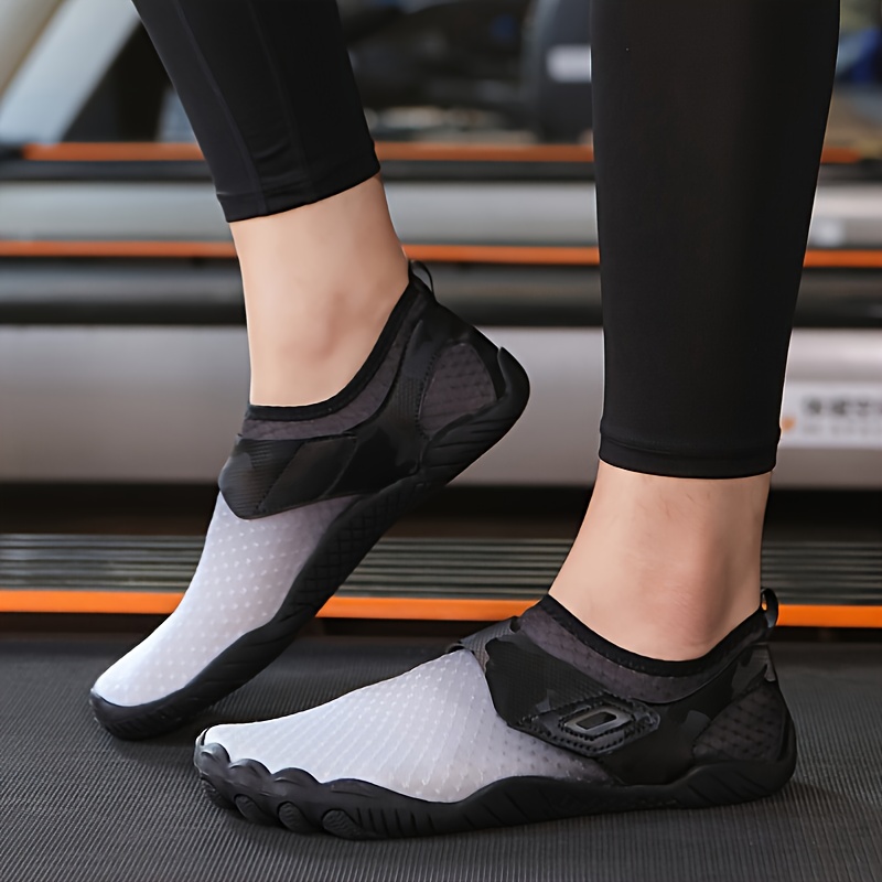 Siete zapatillas de deporte para mujer para entrenar en casa o en el  gimnasio