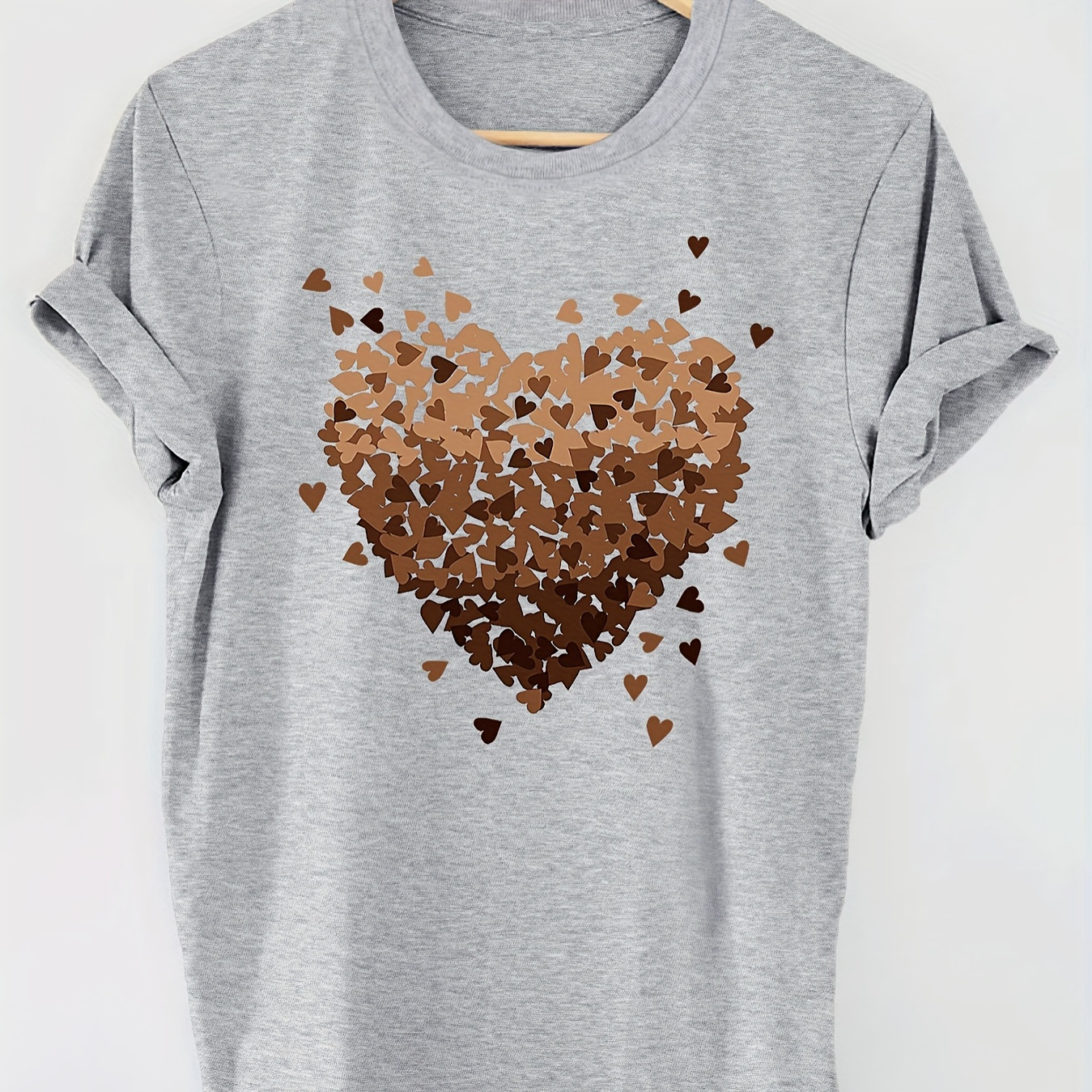 

Gradient Hearts Print T-shirt, Short Sleeve Crew Neck Casual Top For Summer & Spring, Women's Clothing