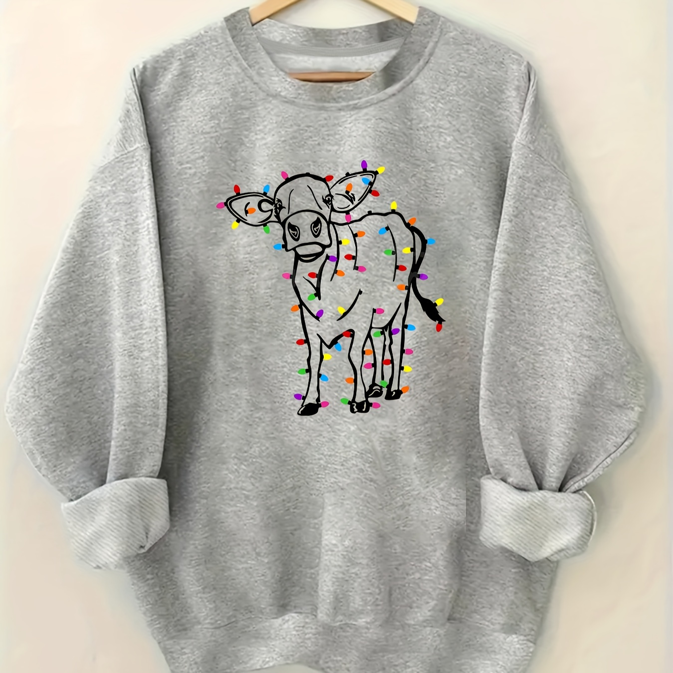 

Women' Sweatshirt With Christmas Cow Print, Casual Round Neck Long Sleeve Pullover, Polyester, Regular Fit, , Knit Fabric, Ladies' Fashion Hoodie
