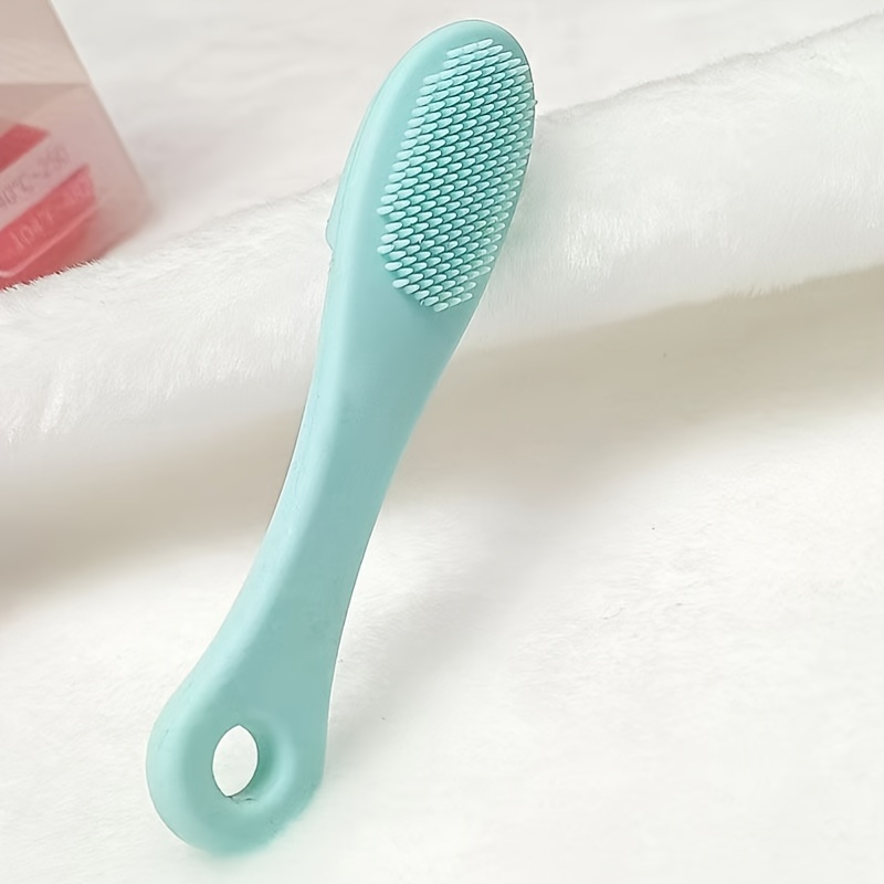 Compact Facial Cleansing Brush