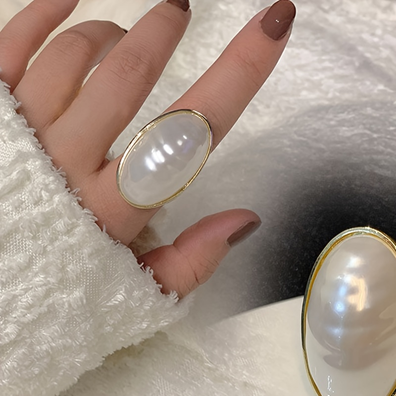 

Elegant Adjustable Imitation Pearl Ring - Vintage-inspired Geometric Design, Perfect For Daily Wear & Gifting Personalized Jewelry Pearl Jewelry Set