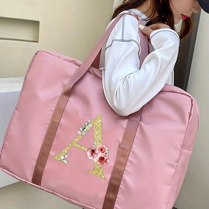 

Golden Printed Letter Large Capacity Boarding Travel Bag For Going Out And Playing, Travel Essential Convenient Luggage Bag