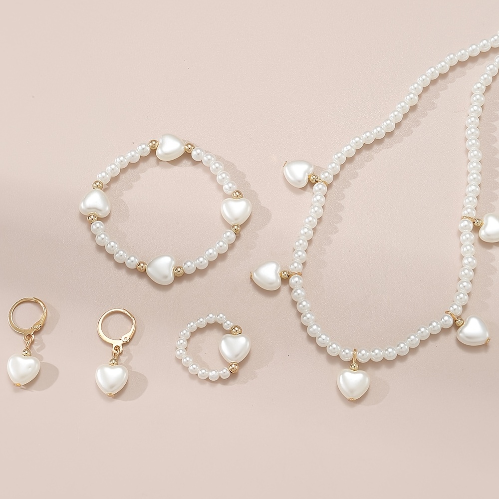 Simple pearl deals necklace set