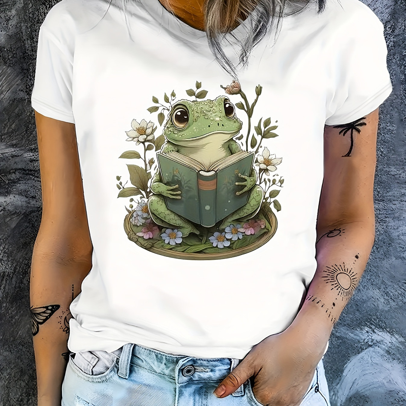 

Frog Print T-shirt, Short Sleeve Crew Neck Casual Top For Summer & Spring, Women's Clothing