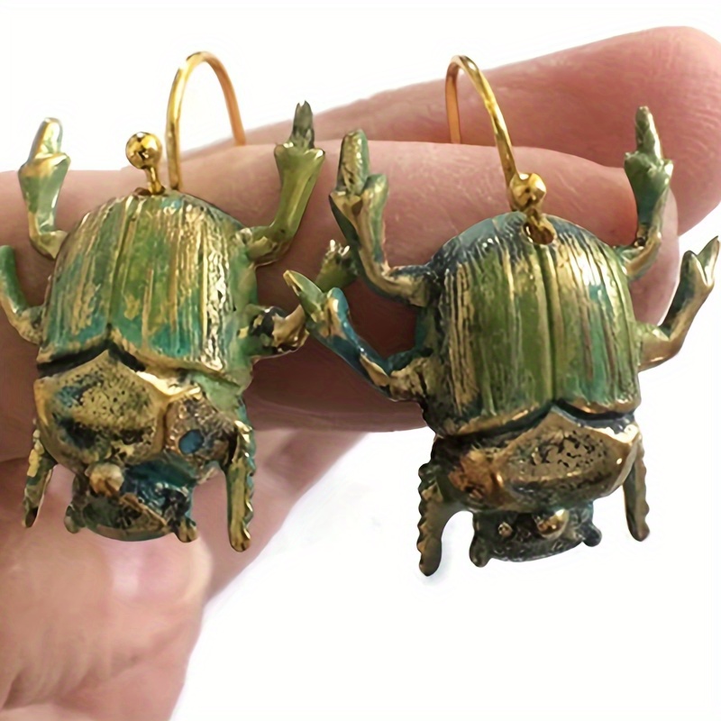 

Vintage Green Beetle Design Dangle Earrings Retro Bohemian Style Zinc Alloy Jewelry Creative Female Earrings