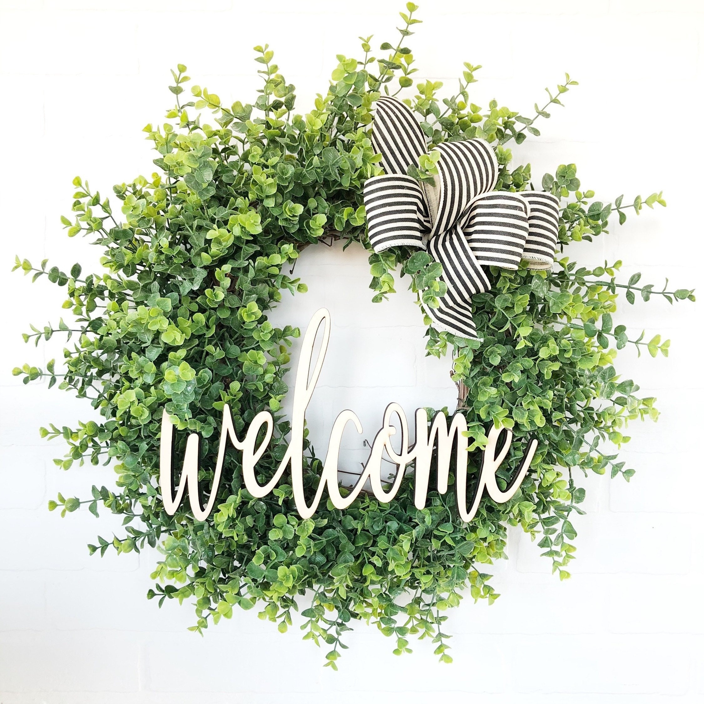 Imitation Grass Ruffle Trumpet Eucalyptus Leaf Wreath - Temu