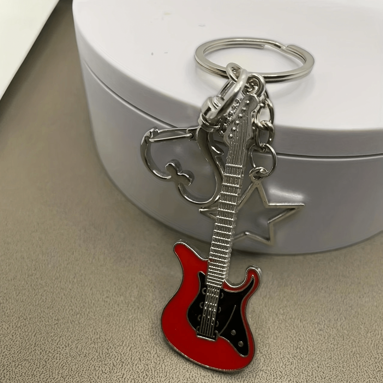 Stainless Steel Guitar Key Ring, Color Instrument Men's And