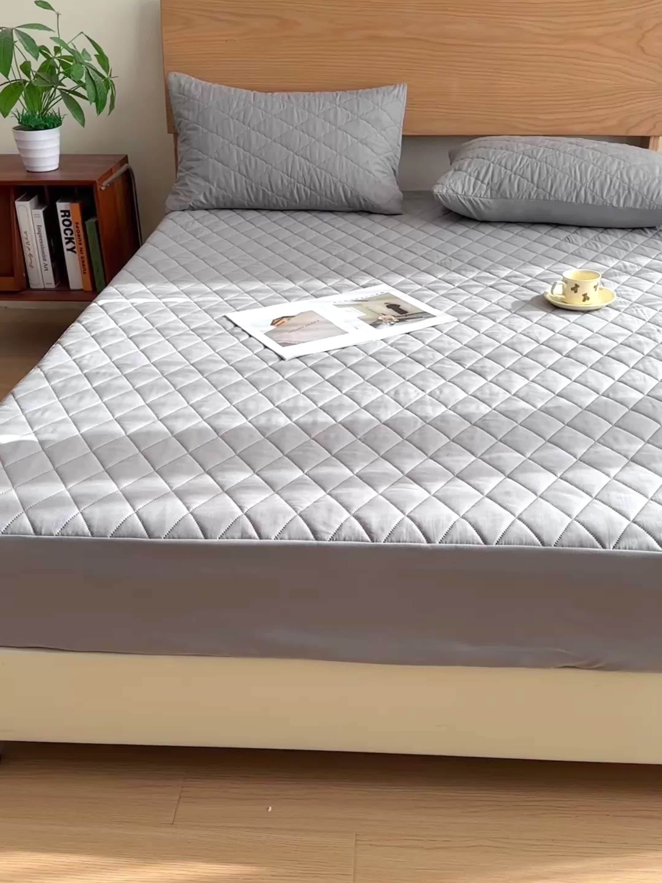 1pc Mattress Protector, Cool And Comfortable, Layered Fitted Sheet, Solid Color Bedding Design, Can Be Used As A Separate Bedspread, Deep Pocket, Ideal For Bedroom, Guest Room And Hotel Mattress Protection 31 1pc Mattress Protector, Cool And Comfortable, Layered Fitted Sheet, Solid Color Bedding Design, Can Be Used As A Separate Bedspread, Deep Pocket, Ideal For Bedroom, Guest Room And Hotel Mattress Protection - Image 31