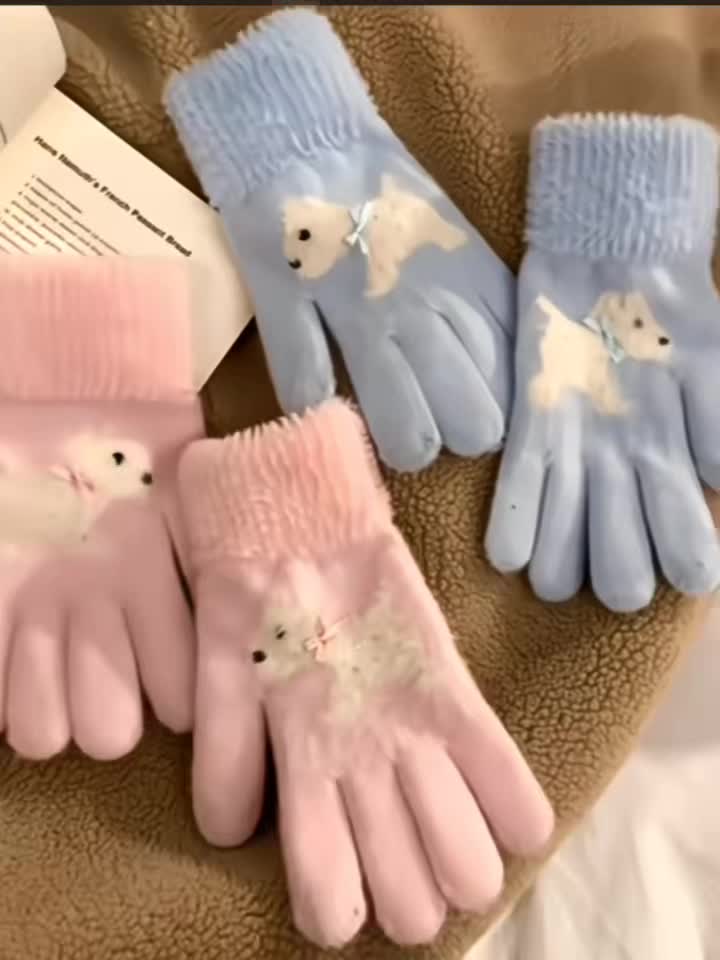 Cozy Bunny Pattern Gloves for Women, Perfect for Everyday Use