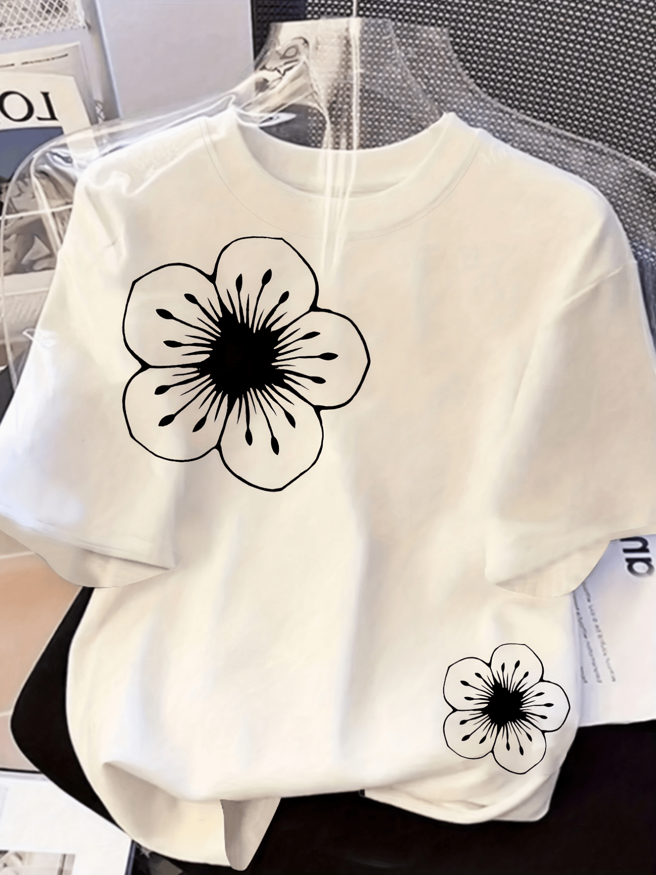 camiseta floral vintage   y para mujer - manga corta, cuello  ,    , compatible con blusas de marca | base de color liso con estampado floral   |   superior casual de   verano lavable a máquina (    de tallas)