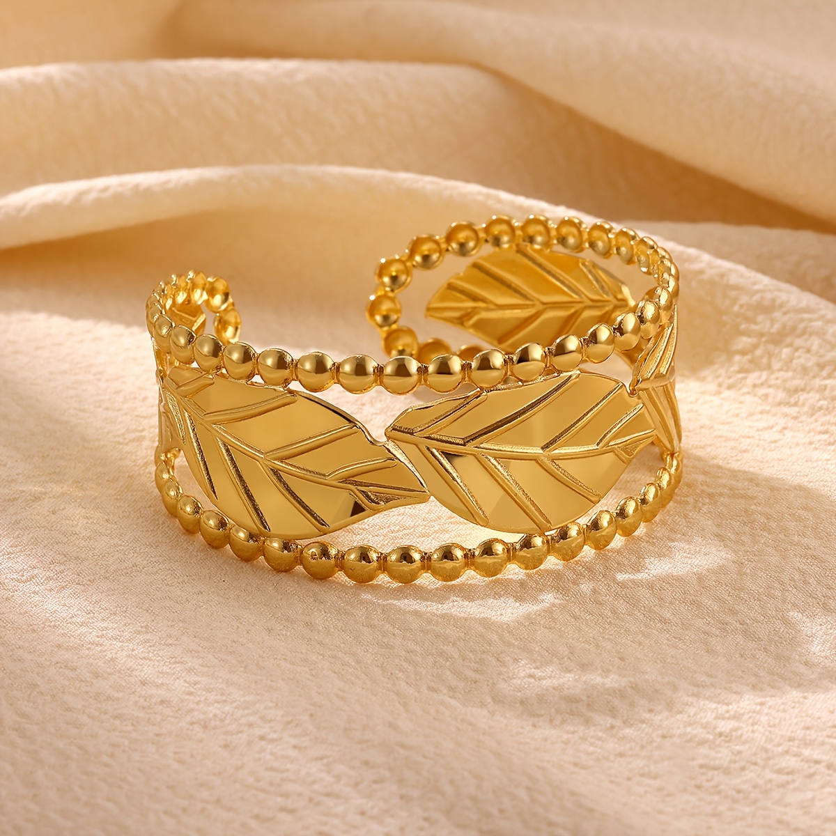 TEMU 1 Leaf Open Bangle Bracelet For Women, A Fashionable Jewelry Accessory Suitable For Daily Wear, Holiday Parties, And Banquets