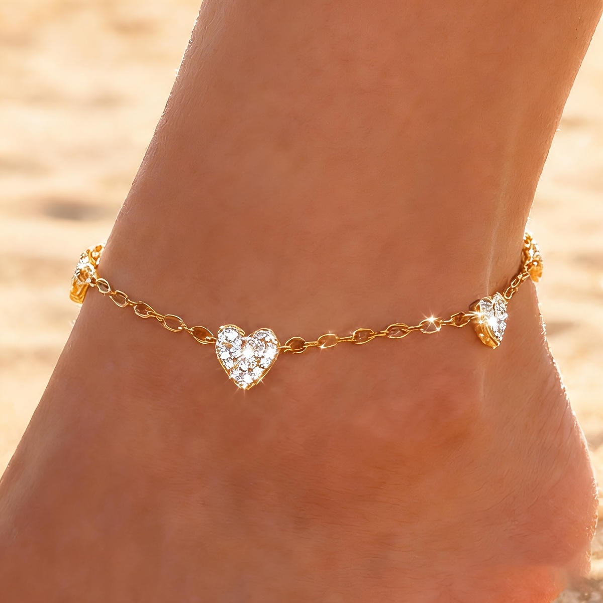 E-shop 18K vergoldenetes Herz-Fußkettchen, glänzendes Fußkettchen, wasserdichte Edelstahlkette, geeignet für Damen und als Sommer-Strand-Tageskleidung,