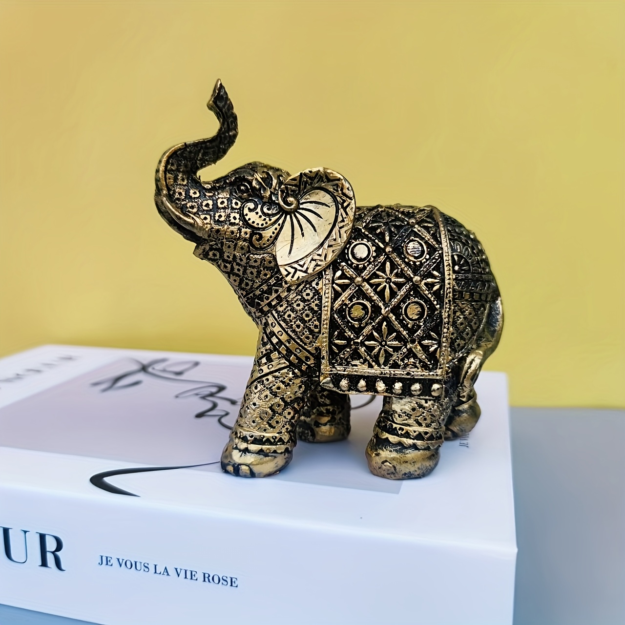 2pcs black and golden wealth elephant resin ornaments suitable for room office desk decoration indoor and outdoor use with christmas thanksgiving hanukkah fathers day mothers day gift Product details 3