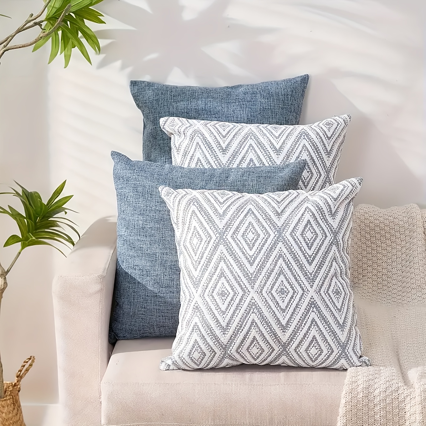 4pcs Modern Geometric Throw Pillow Covers Hypoallergenic 18x18 Inch  Square Decorative Pillowcases, Light Blue White Contemporary Design for  Sofa,