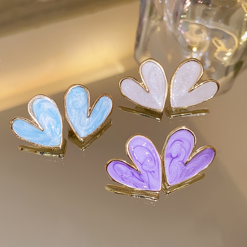 TEMU Lot de 3 paires de clous d'oreilles asymétriques de cœur, doux et romantiques, boucles d'oreilles colorées et tendance de cœur, accessoires pour