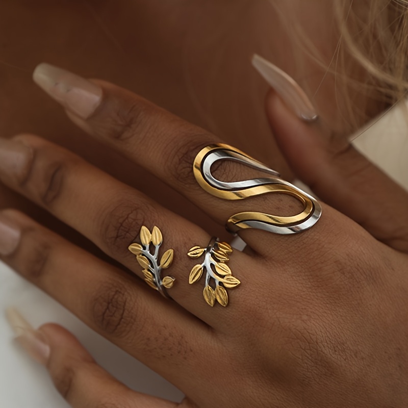 E-shop 2er-Set modische, unregelmäßige Kreuzlinien-Ringe aus Edelstahl | Verstellbar, langlebige Farbe, elegant und sexy, 18K vergoldenet, ideal als