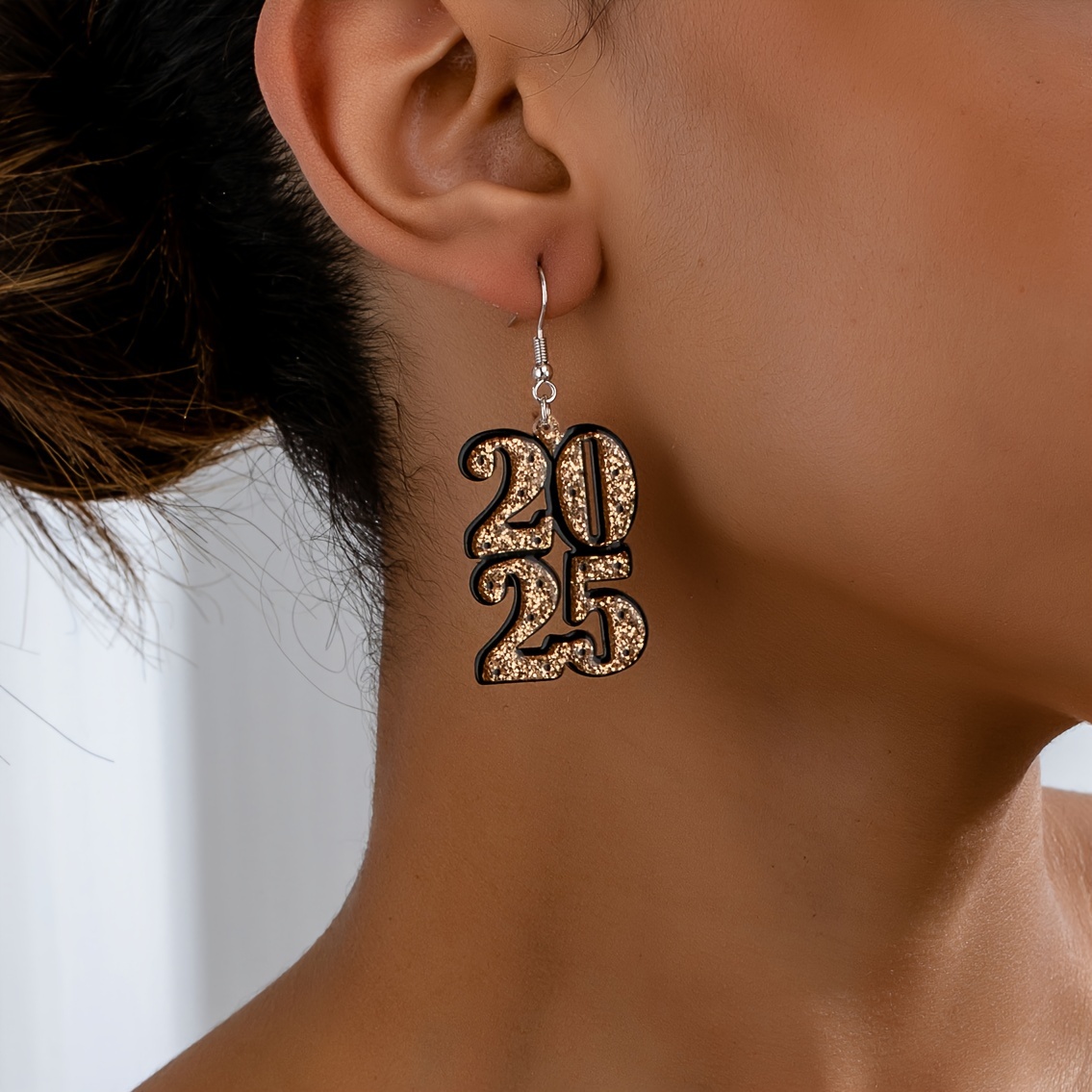 

Elegant Simple Style 2025 Number Drop Dangle Earrings For Women, Acrylic Non-plated Fashion Accessories, Alloy Ear Needle, Ideal For New Year Party & Gift - All Season Wear