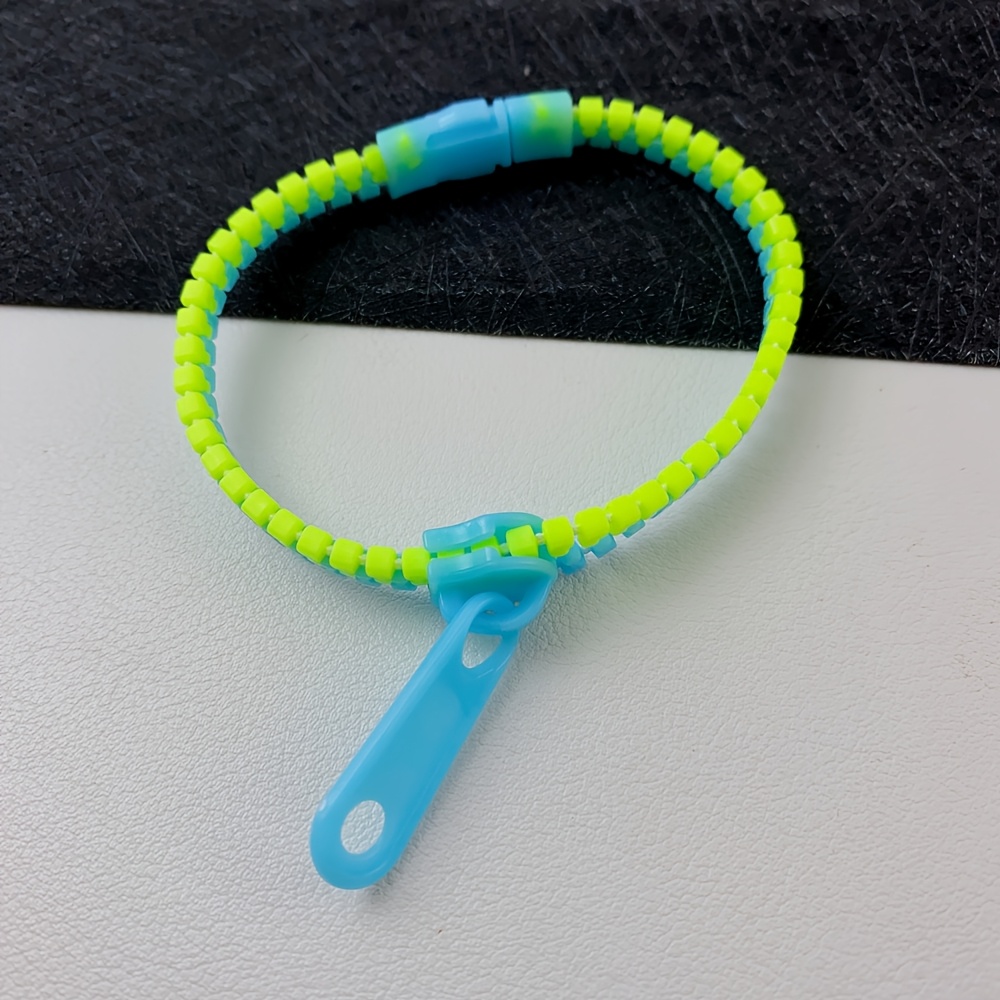 Fashionable Zipper Bracelet for Women