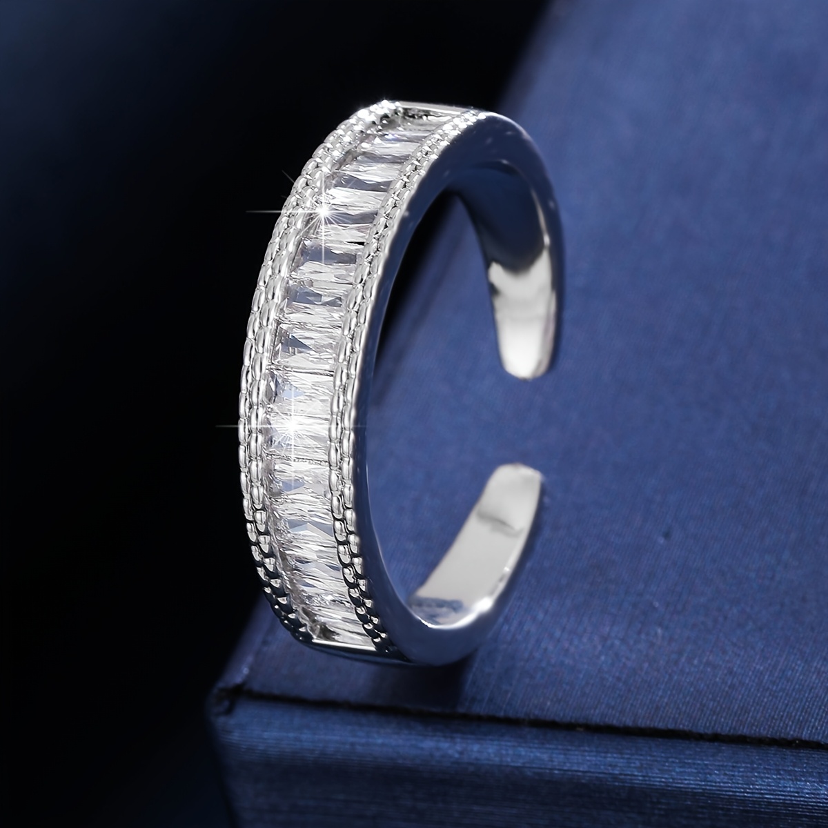 Women's Luxurious Double-Row Rings and Bracelets Set, Unique Design