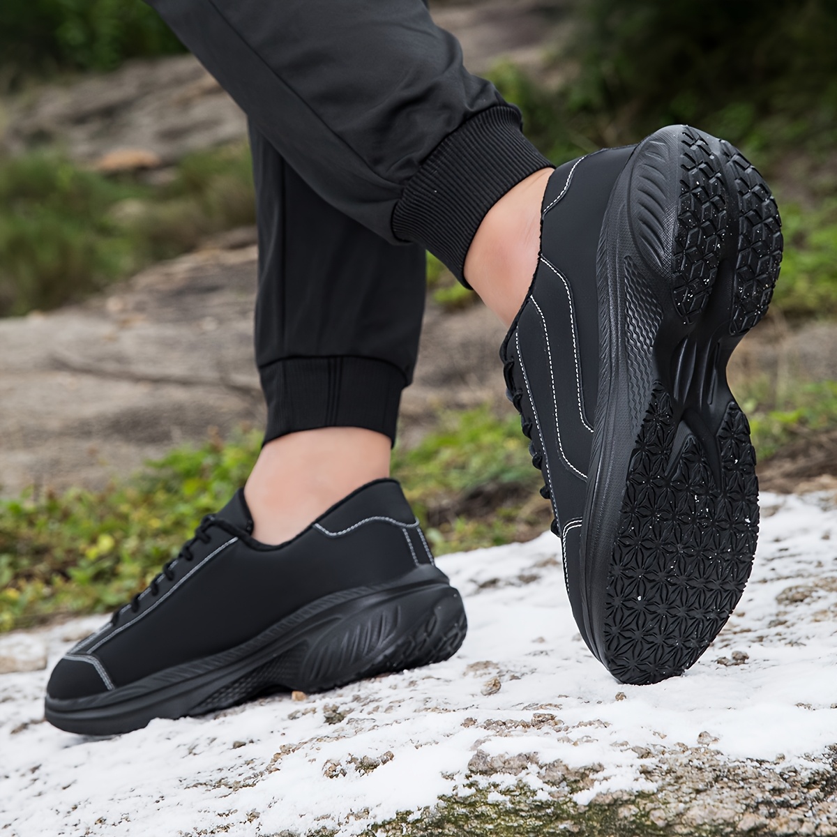 Men's Winter Warm Sneakers with Widened Toe Box, Plush Lining