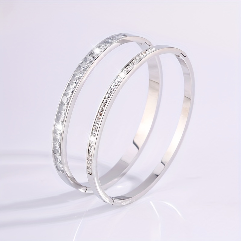 2pc 304 Stainless Steel Romosan Daily Commuter Bracelet Set