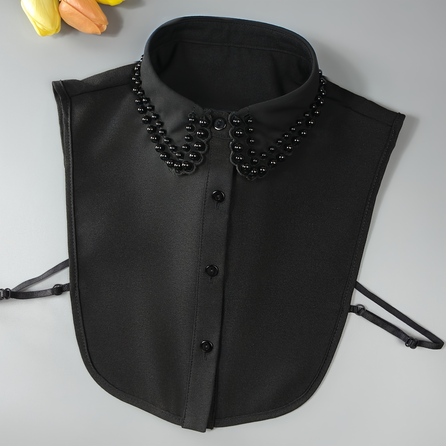 1pc Of Exquisite False Collar For Ladies With Nail Beads And Rhinestones. The Rhinestones Are Shiny. New Style. Semi-shirt False Collar. Versatile , Summer, Autumn And Winter.