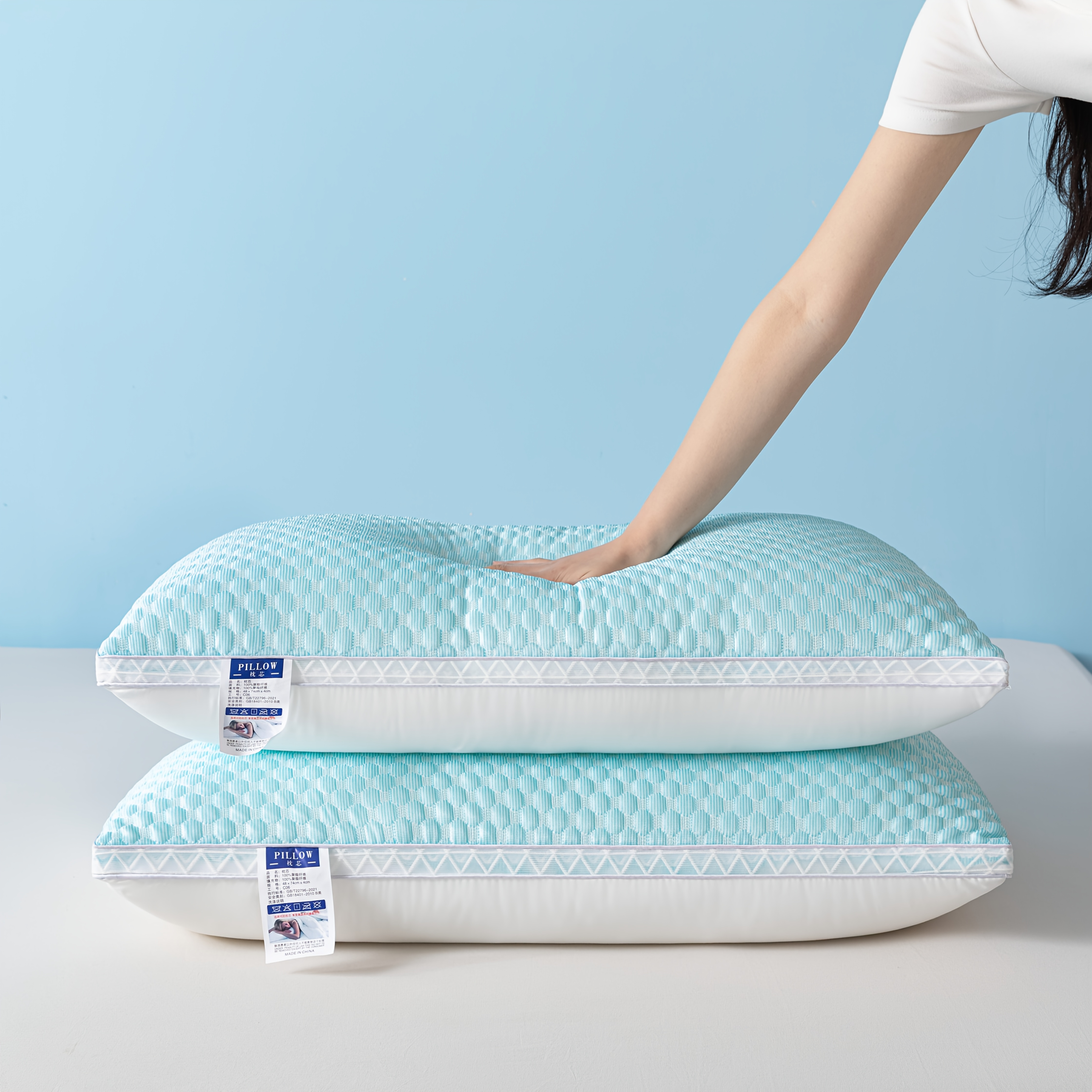 TEMU Parure de 2 oreillers décoratifs de soutien pour la nuque de qualité hôtelière, rembourrage en fibres duveteuses, doux et respirant, convient à