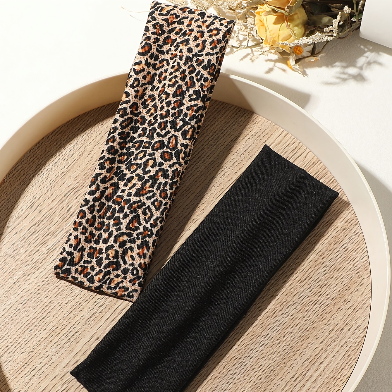 2pcs Women's Leopard Print Black Sports Headbands, Sweat-absorbent Elastic Comfortable Hairbands For Outdoor Sports, Yoga, Running, Fashion Hair Accessories
