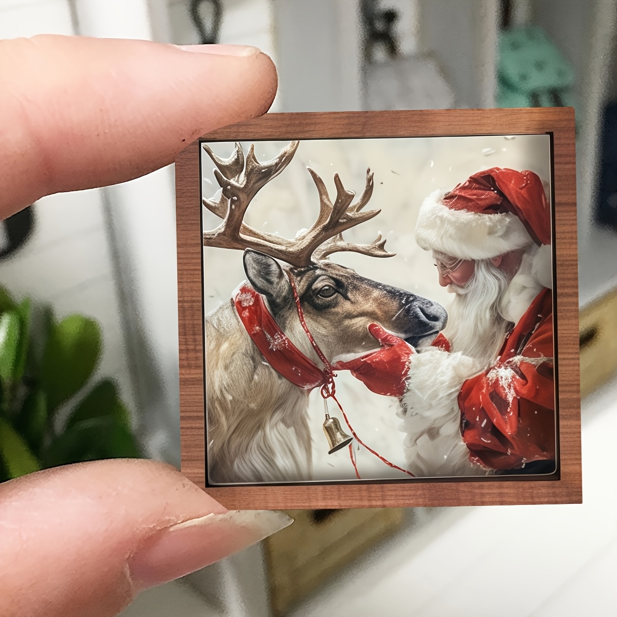 TEMU 1pc Christmas Dollhouse Mini Accessory, Santa Claus Reindeer Pattern, Fun Geometric Shape Wooden Ornament, Miniature Scene Model Layered Tray