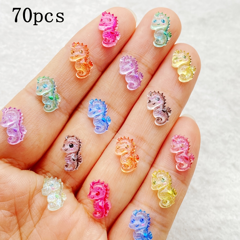 E-shop 28/70 Stück bunte Mini-Seepferdchen Flachrücken-Harz-Nageldekoration – für Nageldesign, Scrapbooking, DIY-Hochzeitsdekoration – Ideales Geschenk